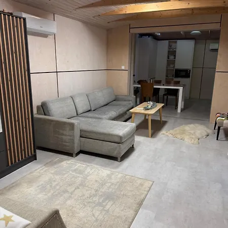 Modern بيت للعطل Teplička nad Váhom